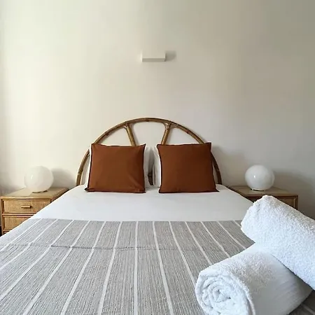 Again Caparica קוסטה דה קפאריקה